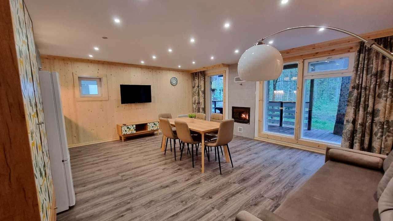 Шато с 2 спальнями с видом на лес